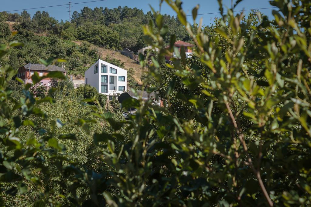 Hostal Tres Campanas Villafranca Del Bierzo Exteriér fotografie